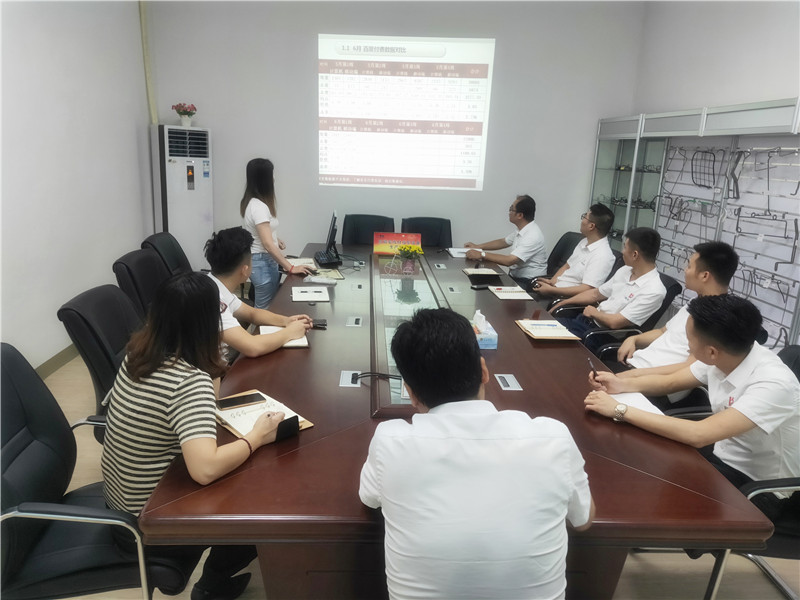 總結使人進步，計劃使人思路清晰——貝朗成型折彎設備